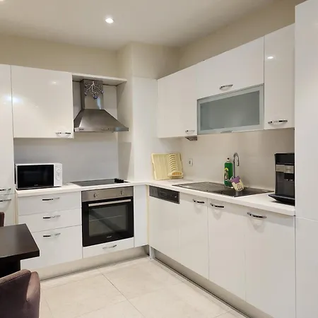 Premium With Unlimited Sauna Access Appartement *